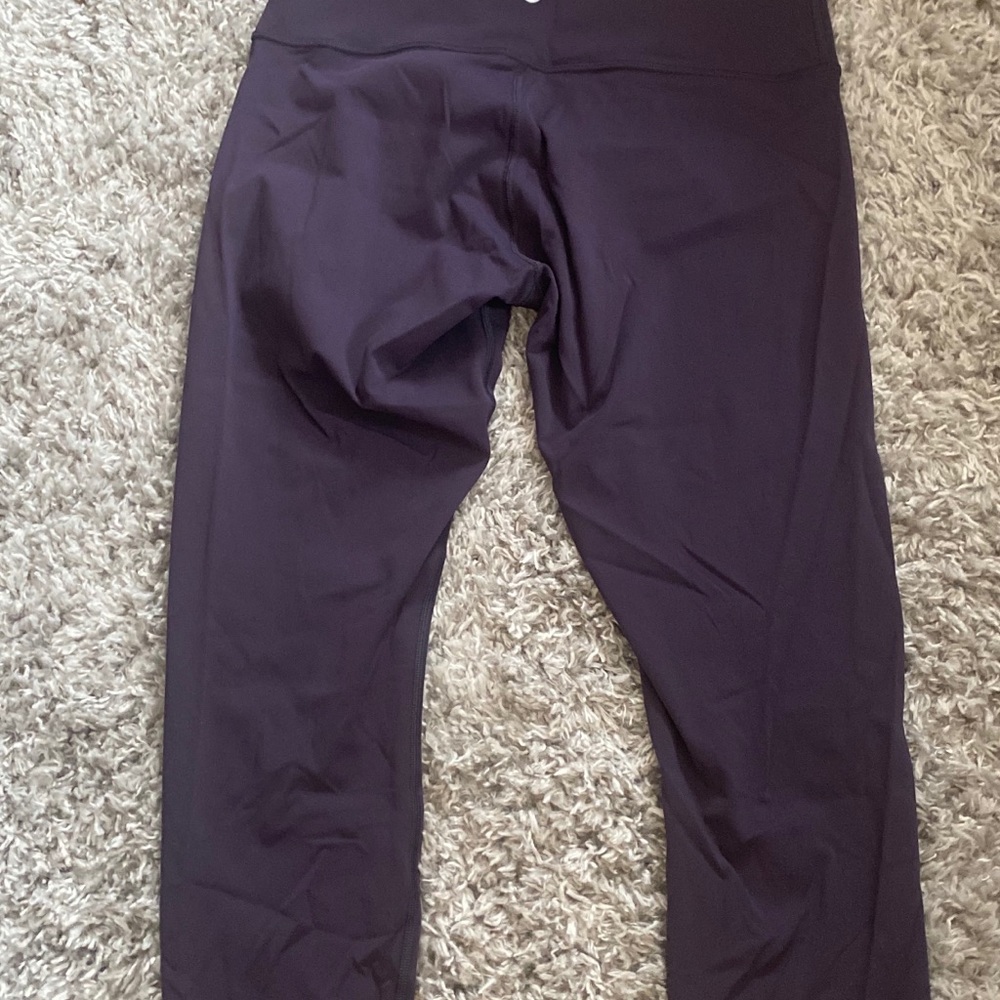 Lululemon wunderunders size 12 - Picture 2 of 2